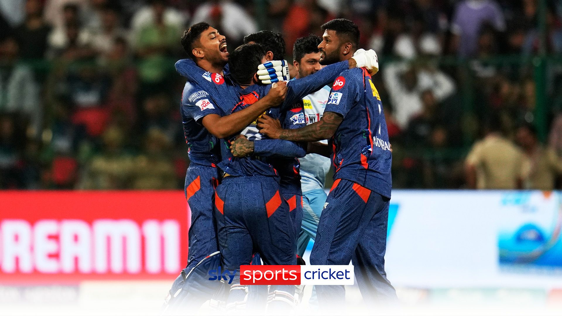 IPL final-ball thriller! | 'Mankad' fail and wicket-keeper fumble