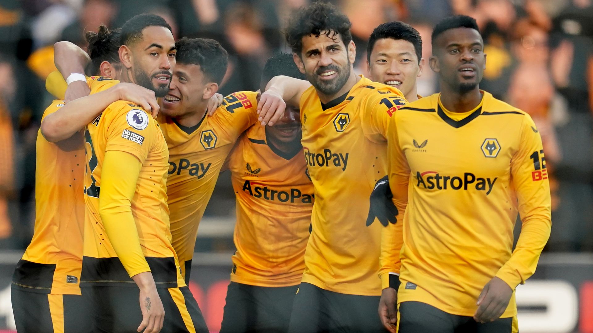 Wolves vs Aston Villa preview: Coutinho, Cash, Bailey and Kamara return
