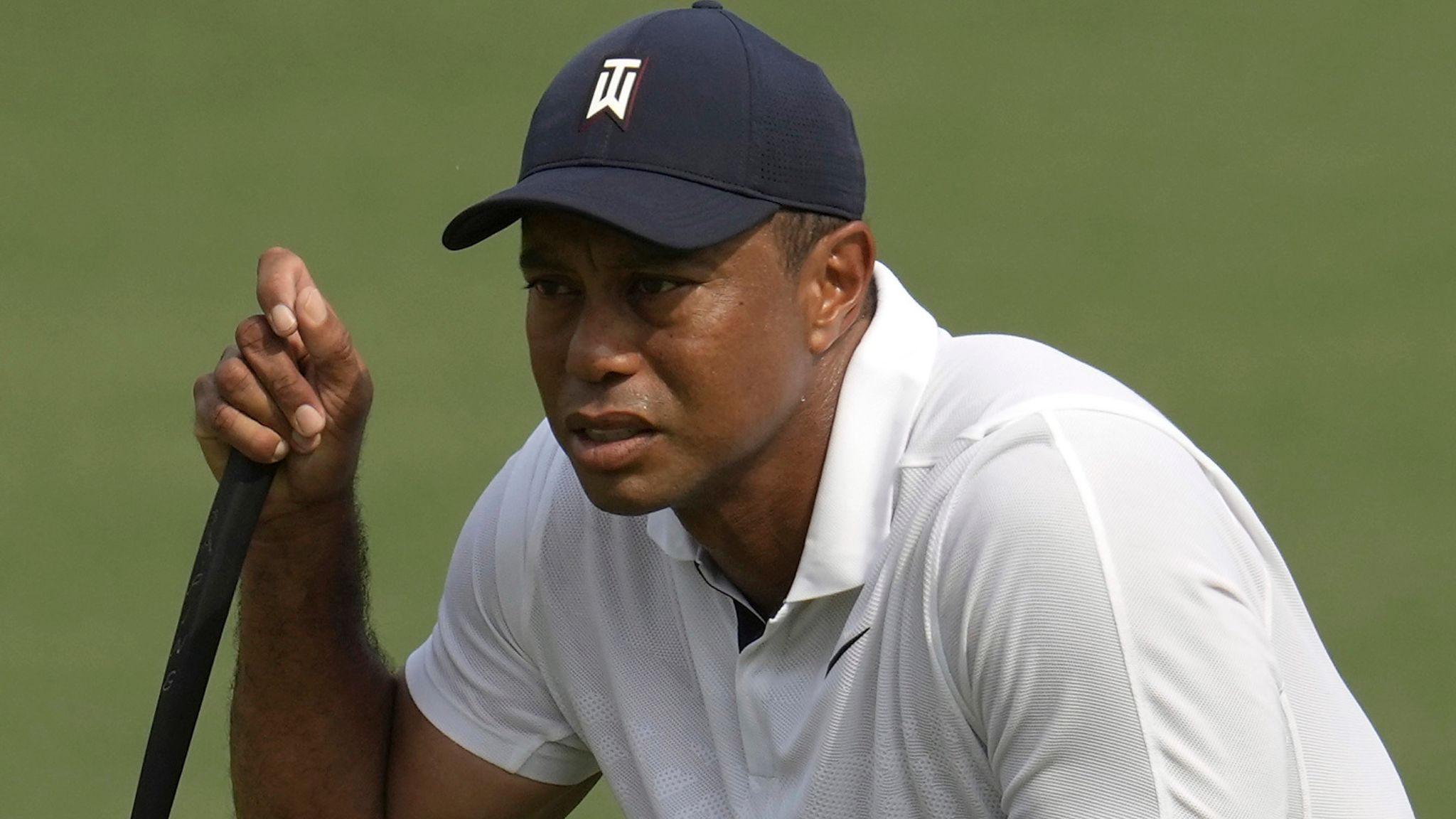 Tiger Woods withdraws from Masters due to injury