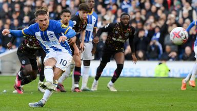 Alexis Mac Allister brings Brighton level from the penalty spot