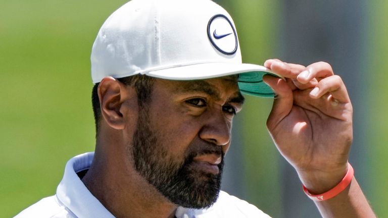 Tony Finau reclamó la victoria del título del PGA Tour Mexico Open, ya que superó a Jon Rahm