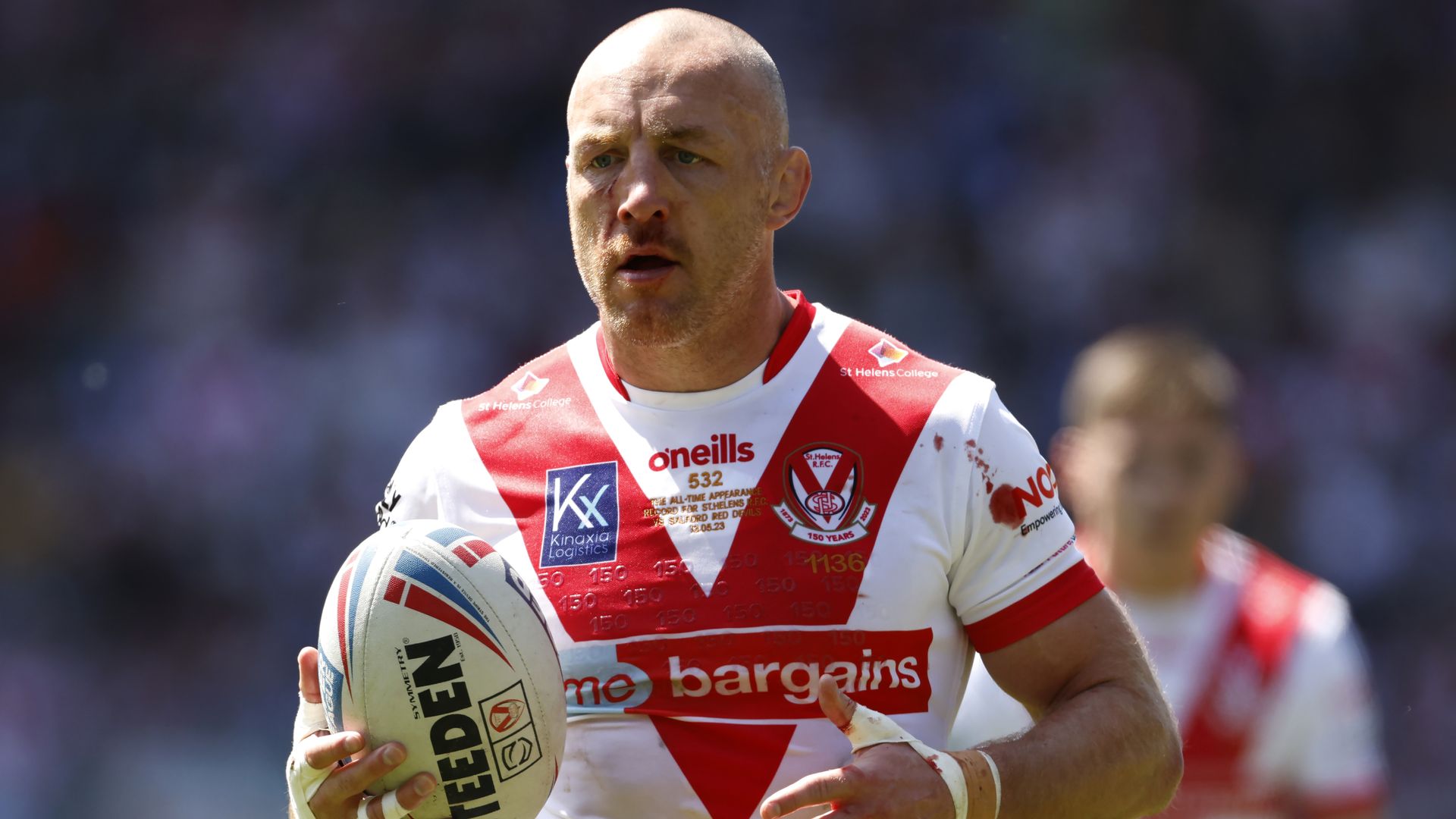 Super League's 'greatest' Roby sets new St Helens appearance record