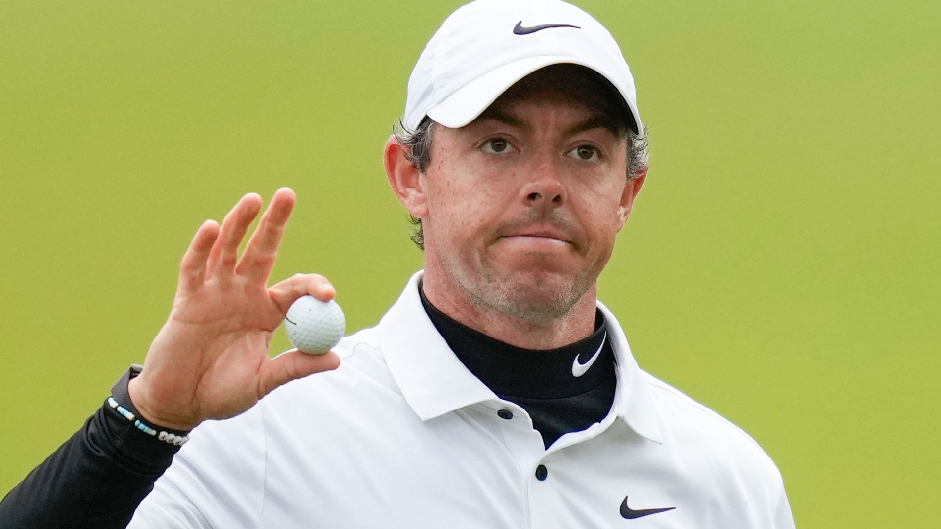 McIlroy 'held it together' to stay in PGA hunt | 'I need to keep hope'