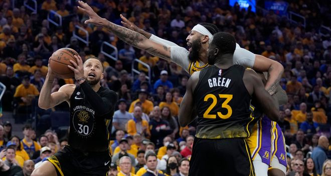 The Playoffs » Davis domina e Lakers superam Warriors no primeiro