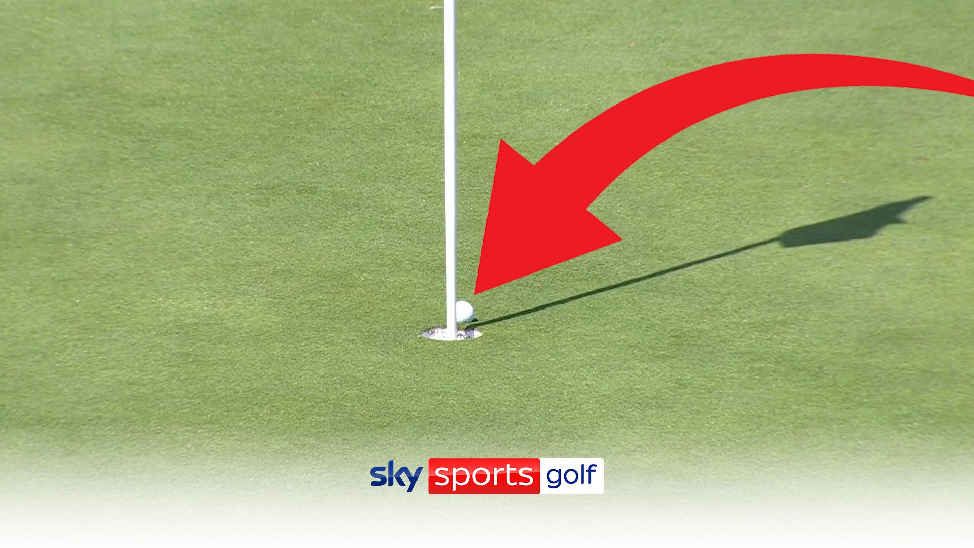Can you believe that? | Von Dellingshausen narrowly misses out on spectacular hole-in-one