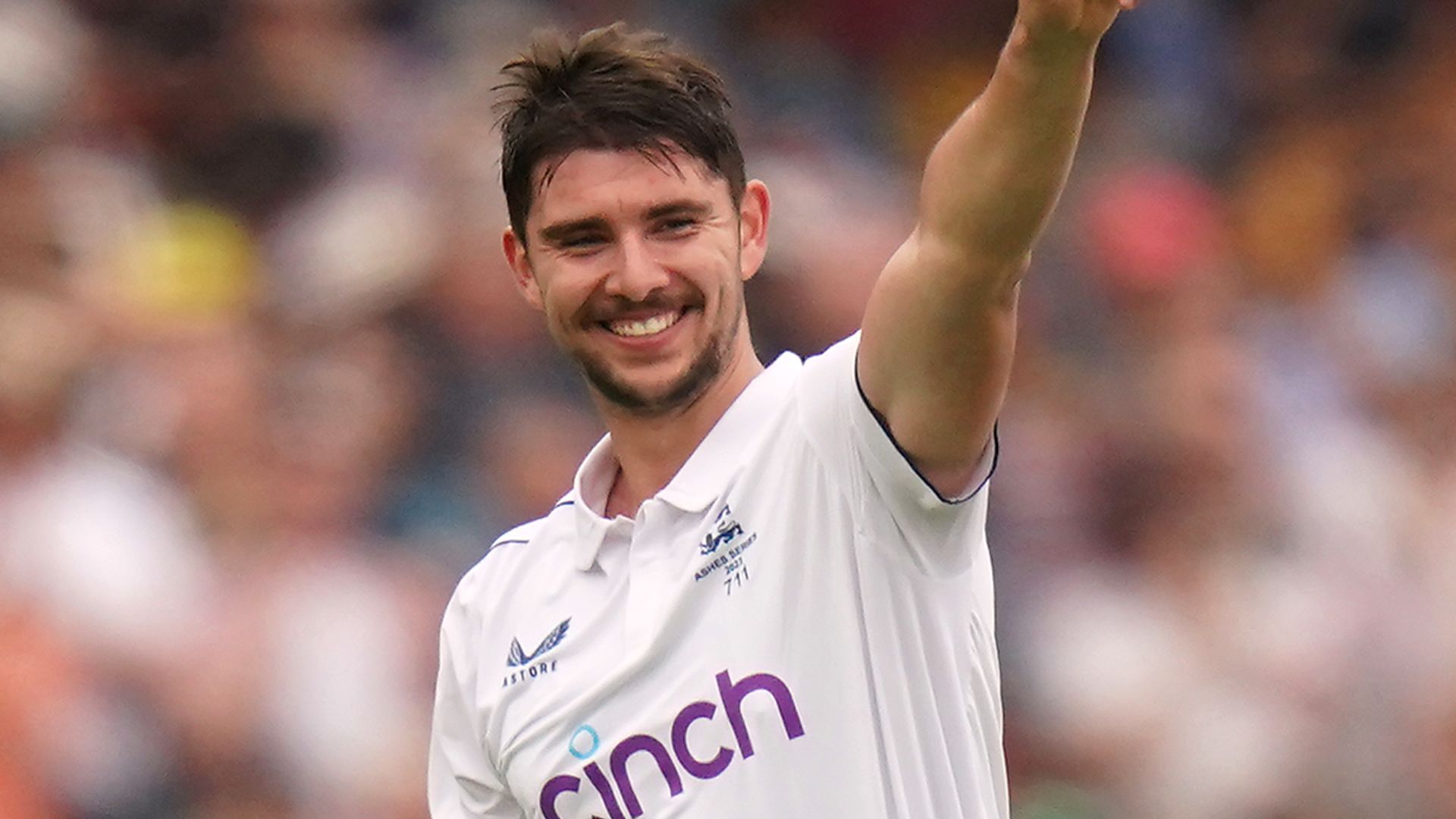 Tongue burst helps lift the gloom around England at Lord's