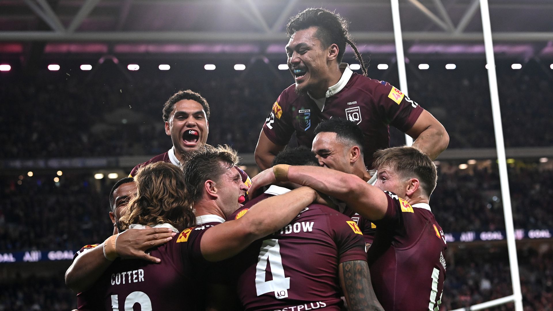 Queensland seal State of Origin series with NSW hammering