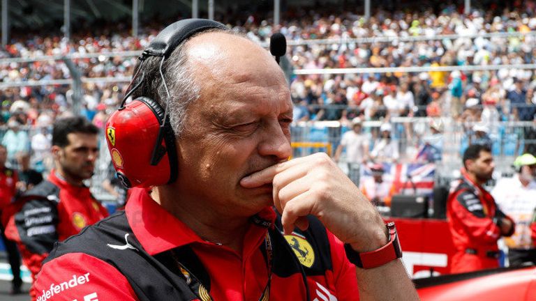 El director del equipo Ferrari, Fred Vasseur, dice que está enfocado en el futuro mientras busca que el equipo vuelva a ganar