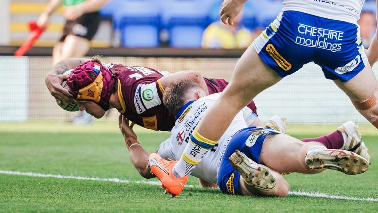 Huddersfield&#8217;s Theo Fages scores a try
