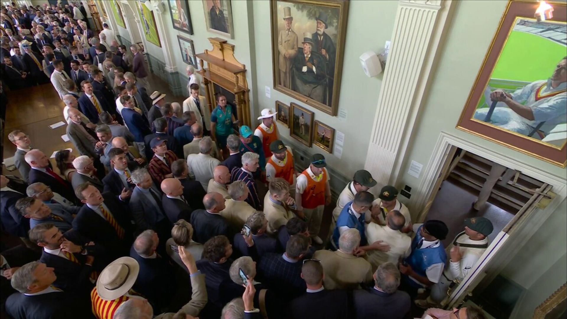 'Never seen scenes like it!' | Khawaja, Warner confronted by spectators in Long Room