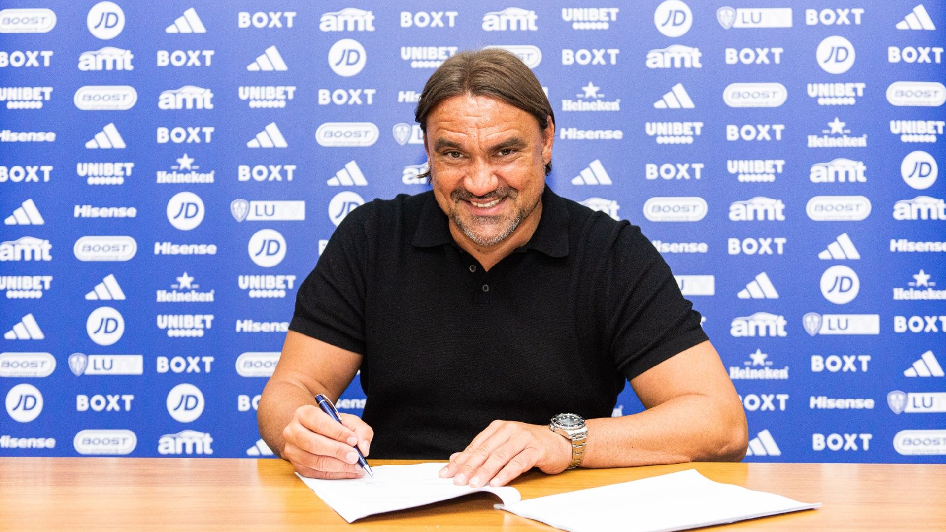 Leeds appoint Farke as manager on four-year deal