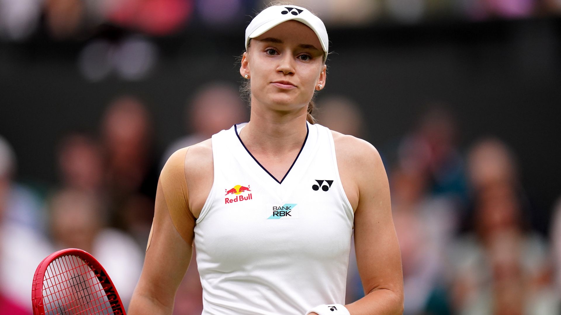 Rybakina overcomes early nerves to get title defence off and running