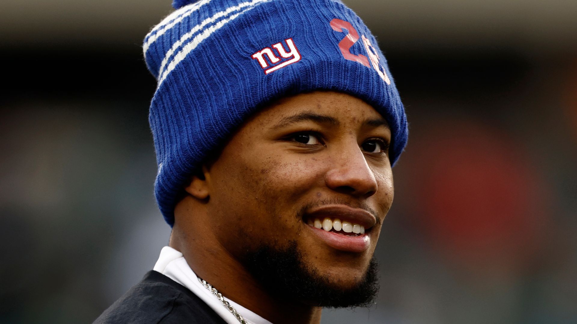Barkley agrees one-year deal with Giants to end stand-off