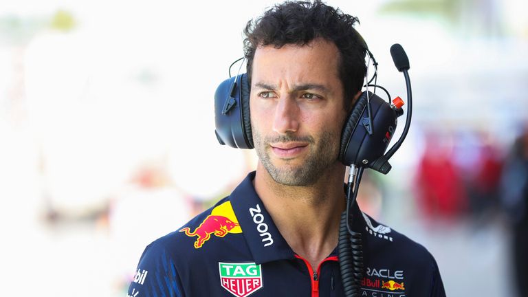 Daniel Ricciardo drives the RB19 for the first time at Silverstone in the Pirelli tire test