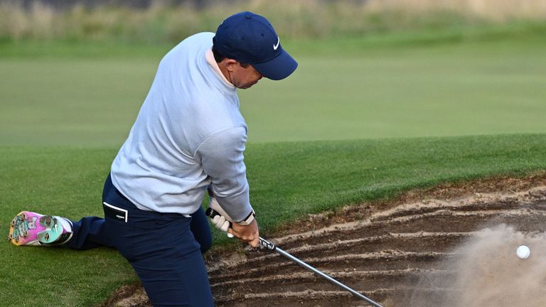 Rory McIlroy scrambled to an opening-round 71 at The Open 