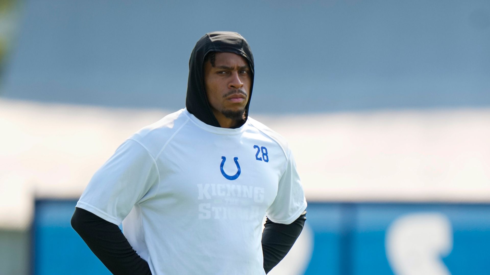 Colts give Taylor permission to seek out trade partner