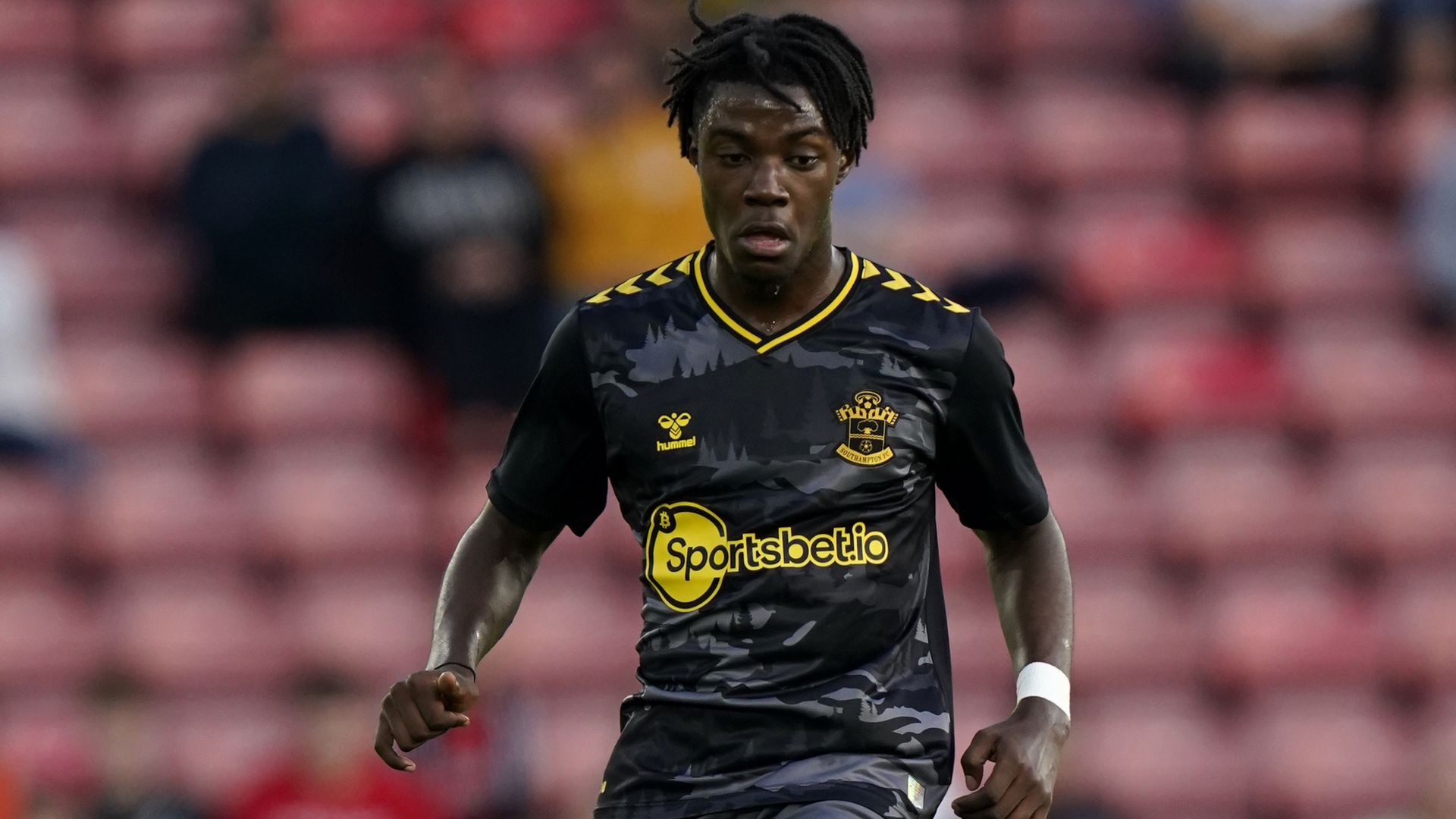 Saints reject Liverpool's Lavia bid | Reds contact Fluminense over Andre