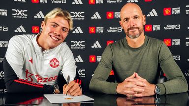 Rasmus Hojlund has signed a five-year deal with Man Utd