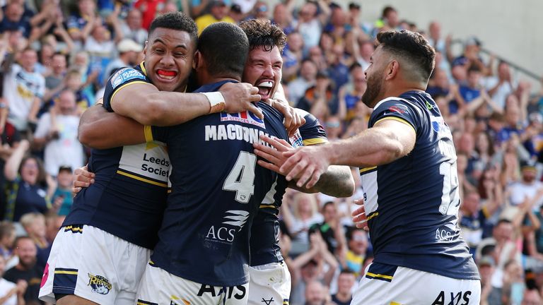 James Bentley was among the try scorers as Leeds picked up a big Super League win over Warrington