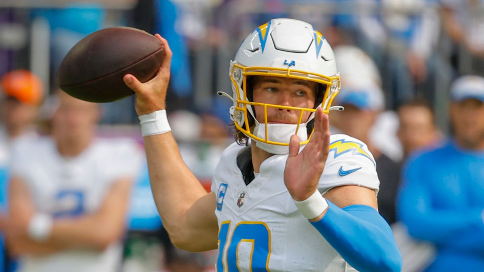 Phoebe Schecter: Justin Herbert is a 'shining light' who must not be  clouded by Los Angeles Chargers defense, NFL News