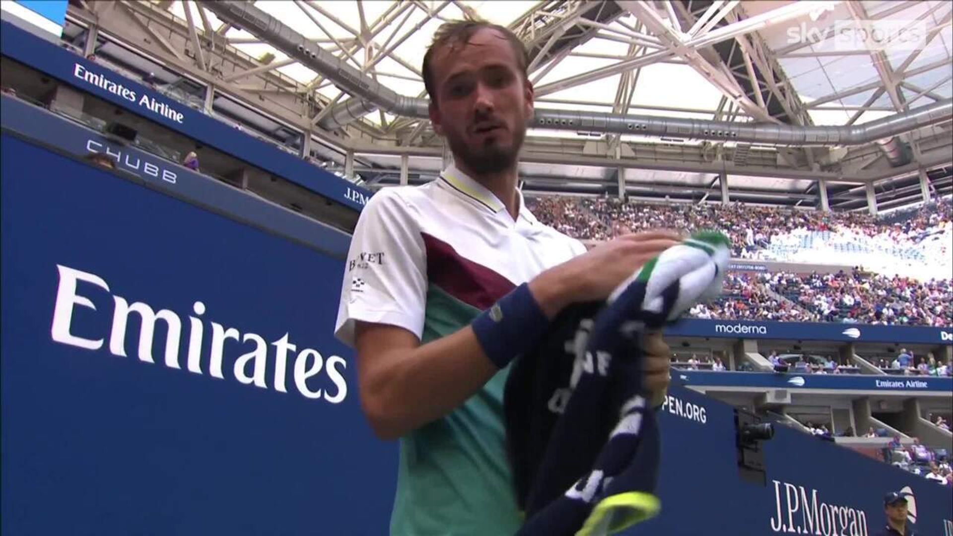 'One player is gonna die' | Medvedev's strong statement on Ashe conditions