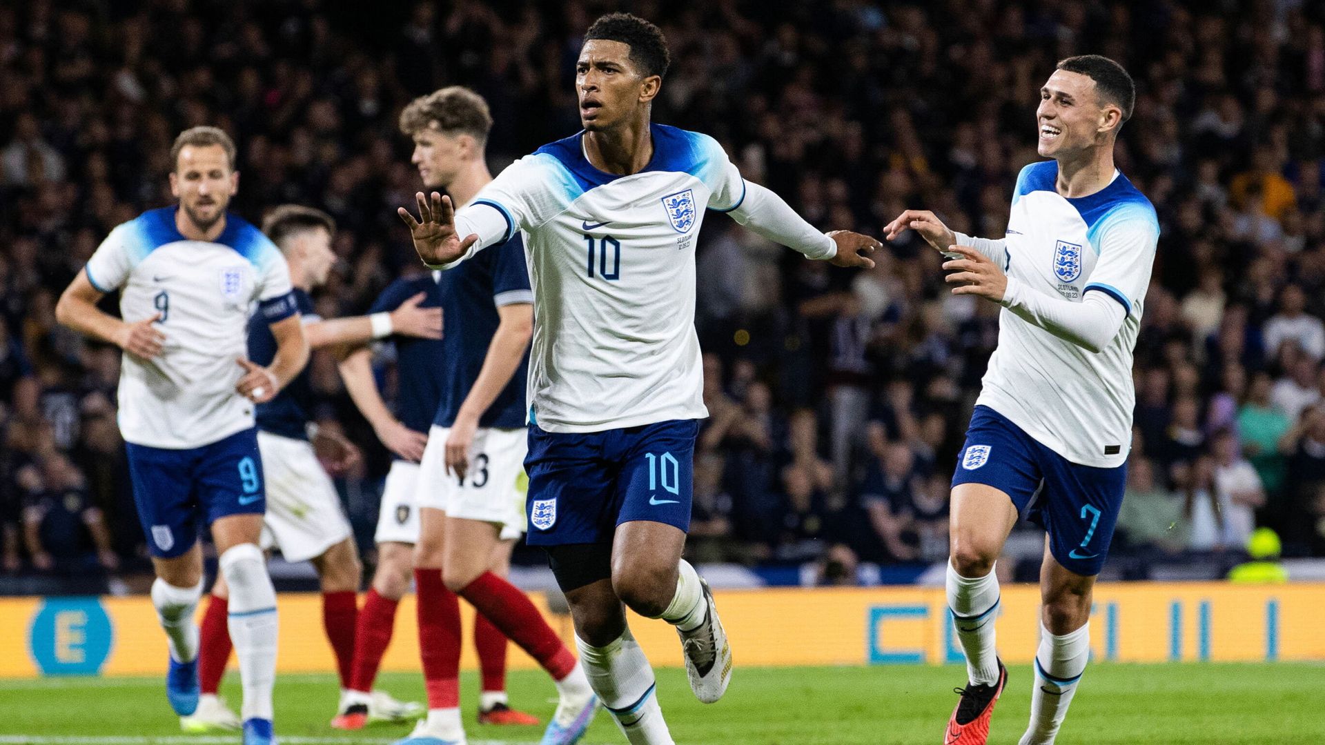Bellingham inspires England to comfortable win over Scotland