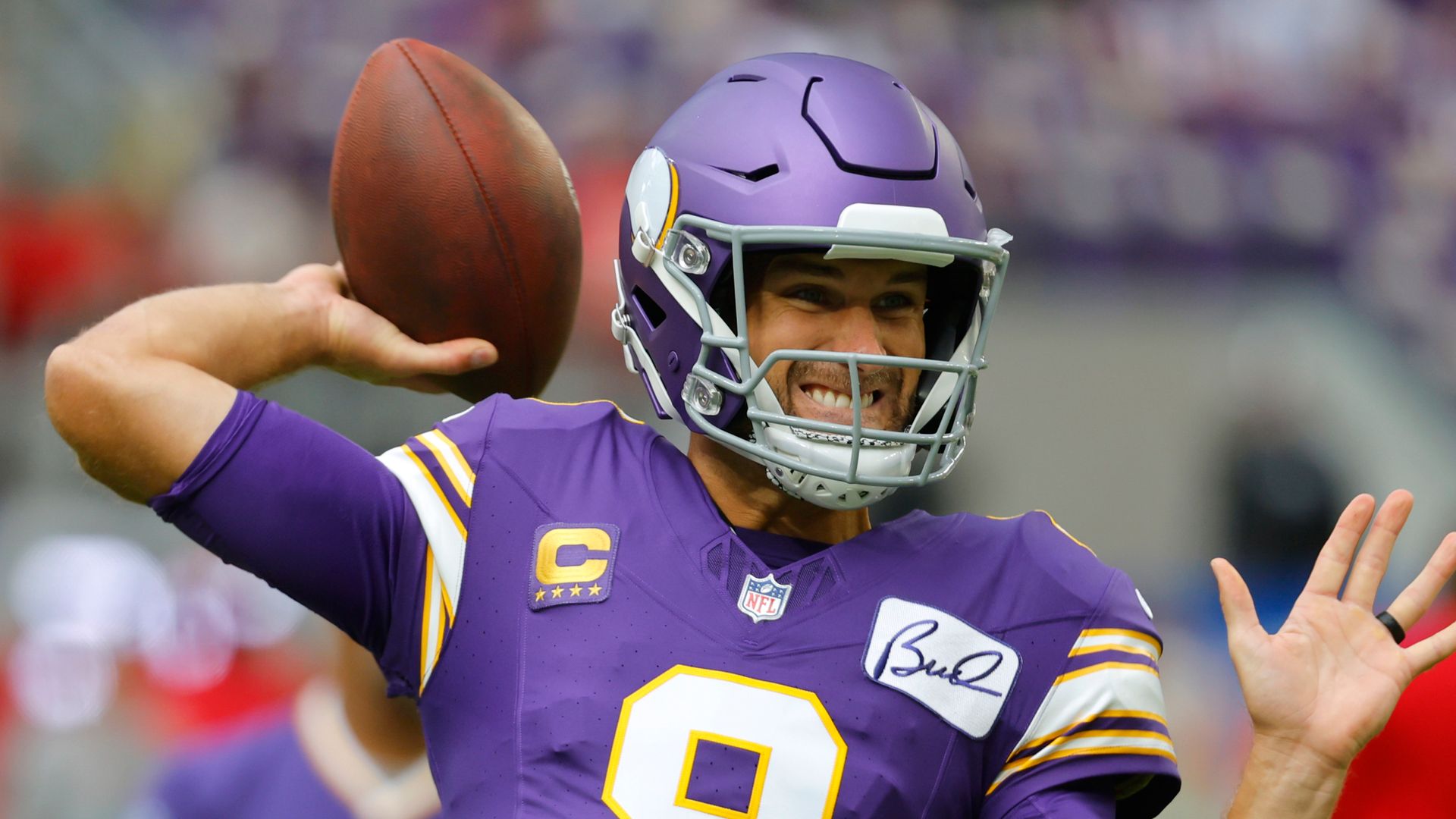 Eagles and Vikings seek to spark season under Thursday night lights
