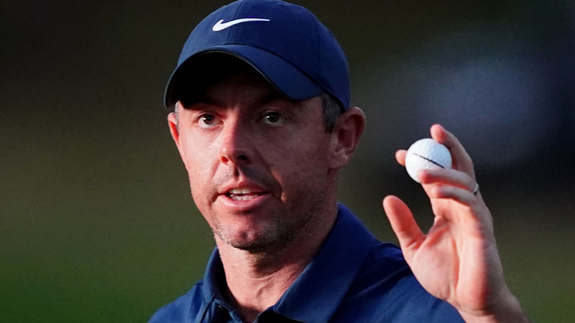 McIlroy birdies final hole to avoid cut as Åberg shares lead at Wentworth