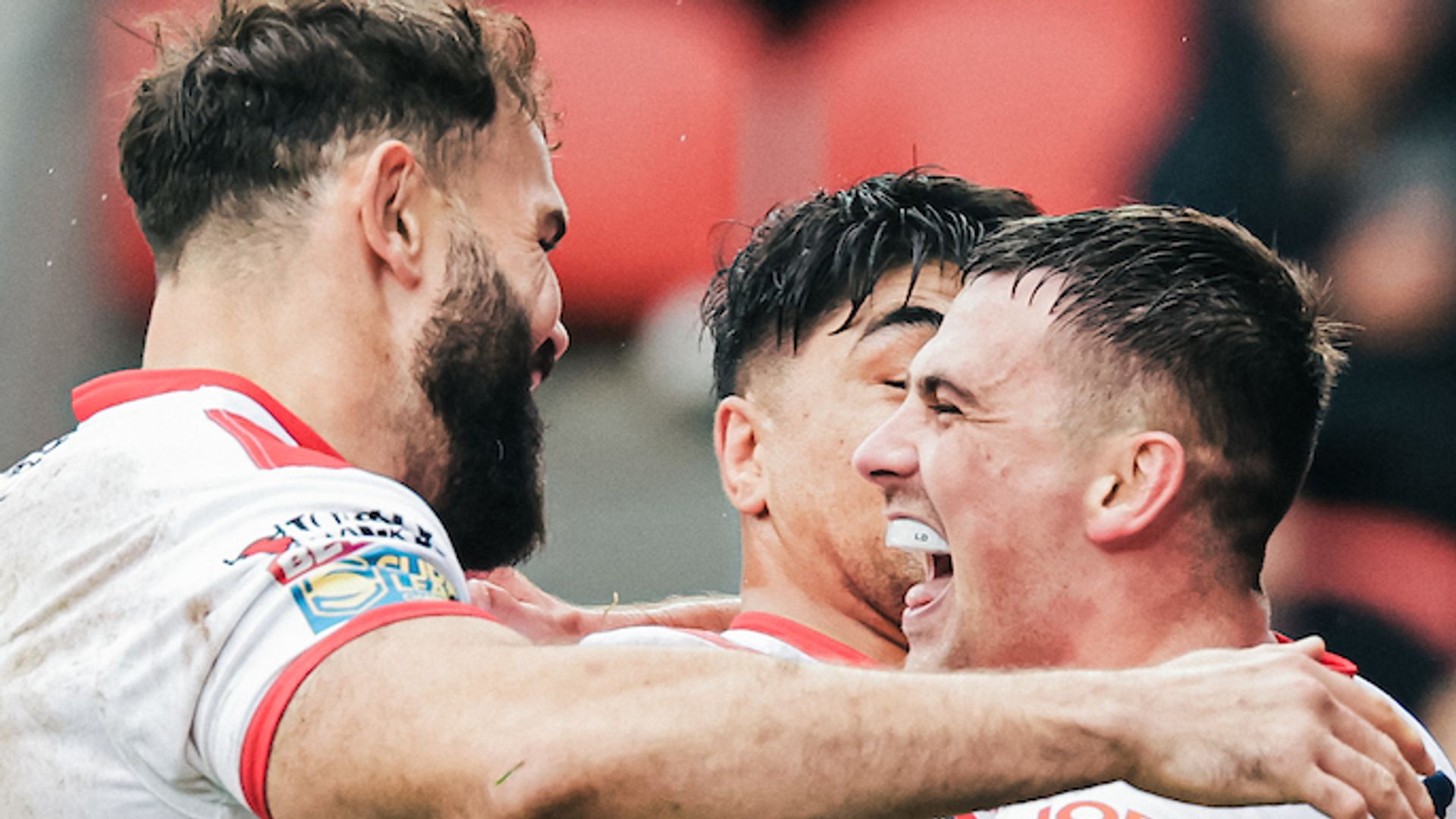 St Helens into semi-finals after tough victory over Warrington