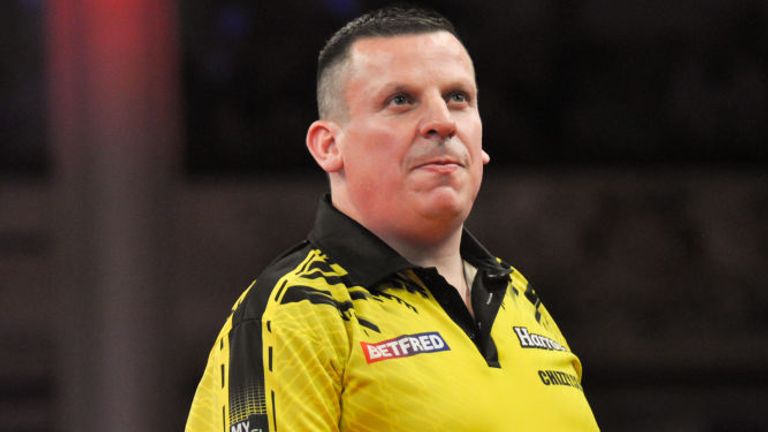 Dave Chisnall emerged victorious in Hungary