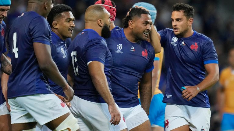 France eventually saw off Uruguay to bank a 27-12 World Cup Pool A victory in Lille, as Romain Taofifenua controversially avoided a red card 