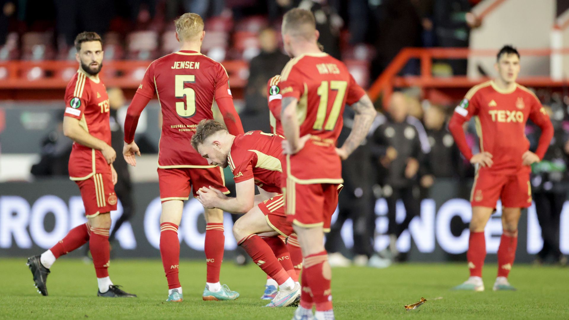 Robson slams VAR 'mistake' as Aberdeen ECL hopes hang by thread
