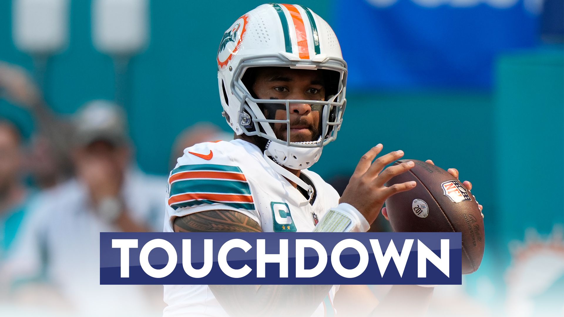 42-yard TD launch! Tagovailoa and Hill combine for big-time score