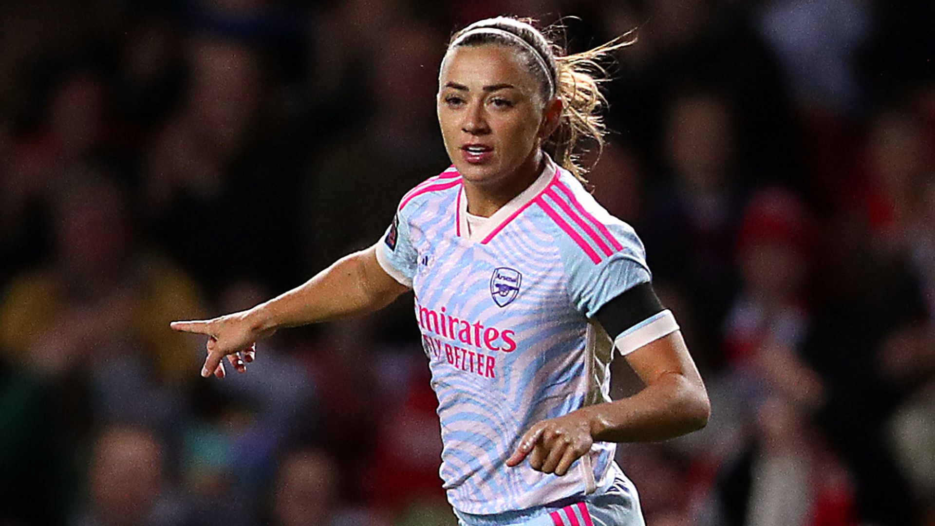 McCabe double as Arsenal win at Bristol City on Miedema return