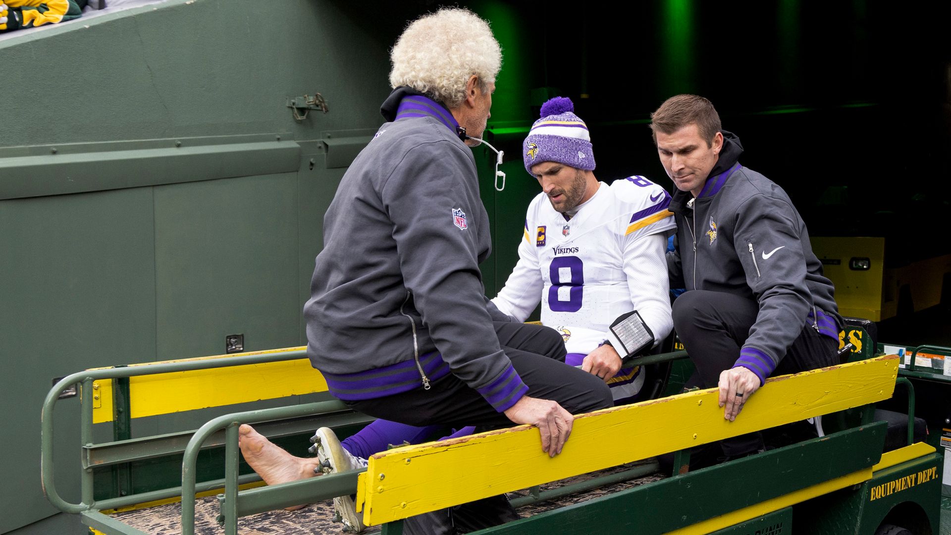 Vikings quarterback Cousins likely out for season due to injury