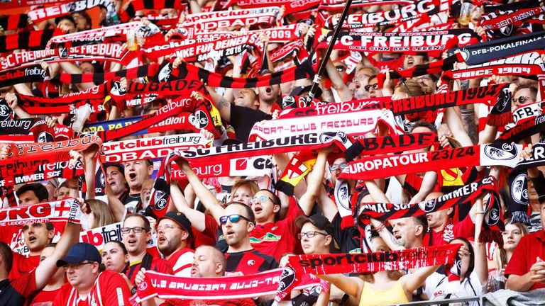 Die Freiburger Fans werden ab sofort im heimischen Europa-Park-Stadion bestraft, wenn sie sich nicht ans Rauchverbot halten.