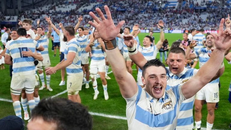 Argentina have shaken off a dismal opening-game loss to England to advance to the semi-finals