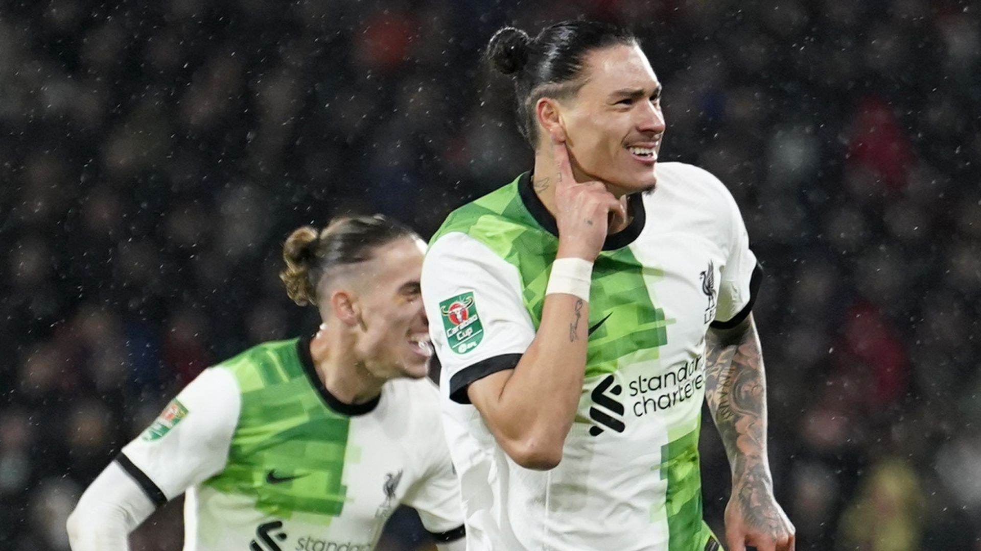 Nunez stunner sees Liverpool past Bournemouth
