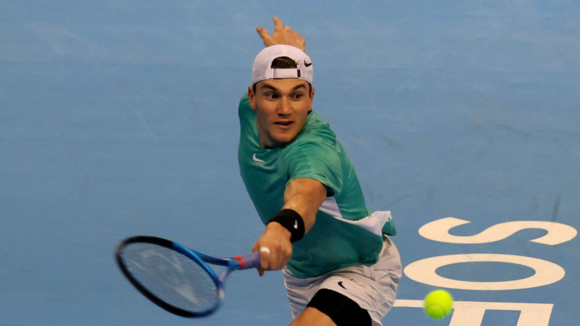 Draper suffers Sofia Open final defeat to Mannarino