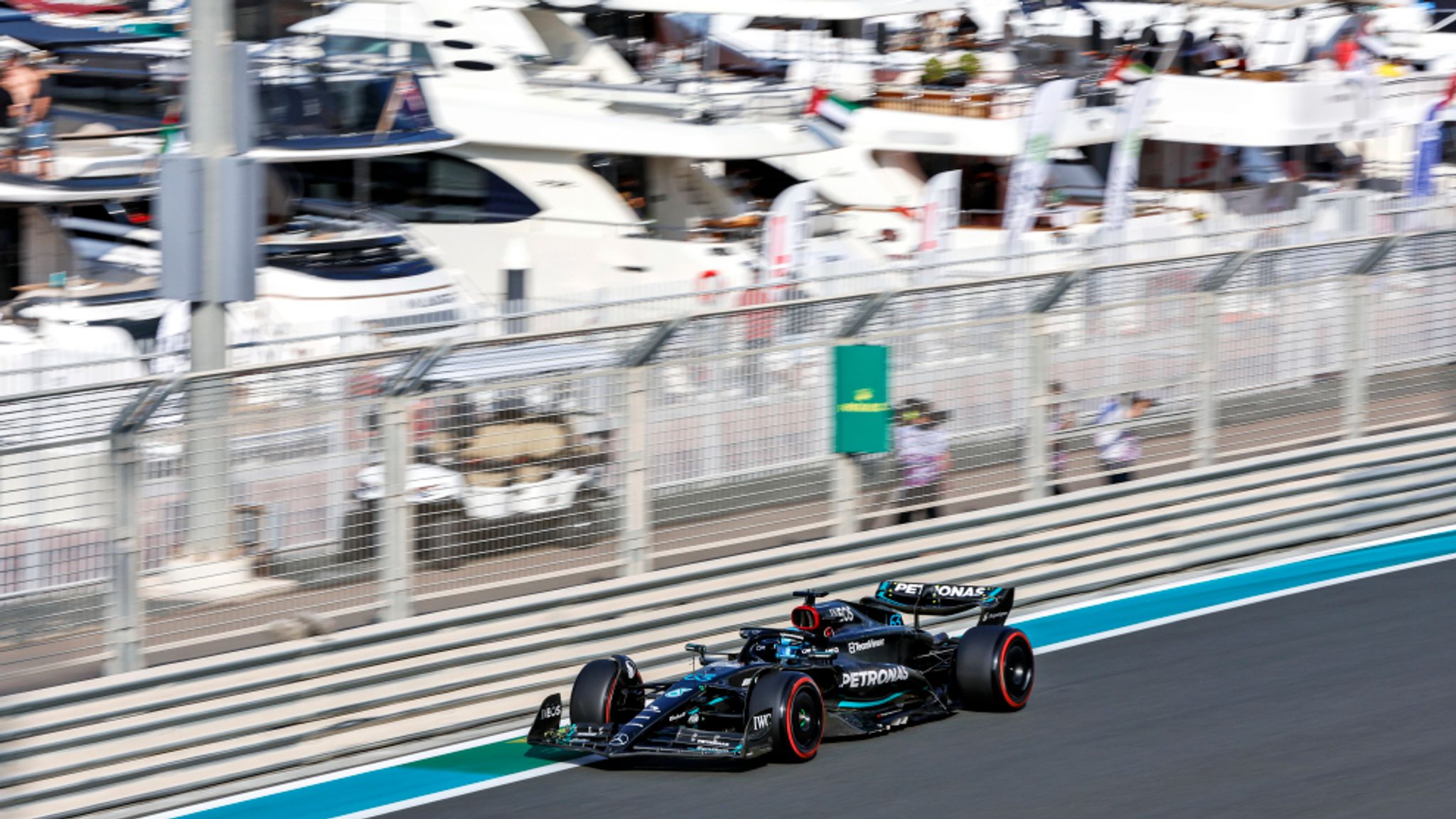 F1 - Russell quickest in final practice for Las Vegas Grand Prix