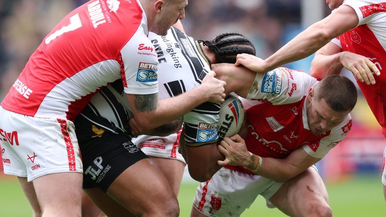 Hull FC and Hull KR will get the 2024 Super League season under way with a derby clash next February