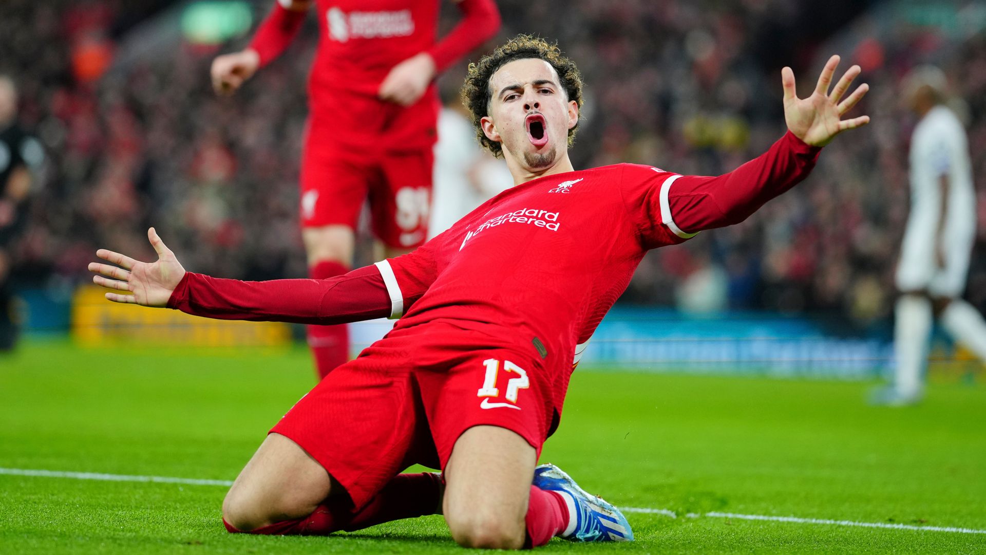 Liverpool rout West Ham to claim Carabao Cup semi-final spot