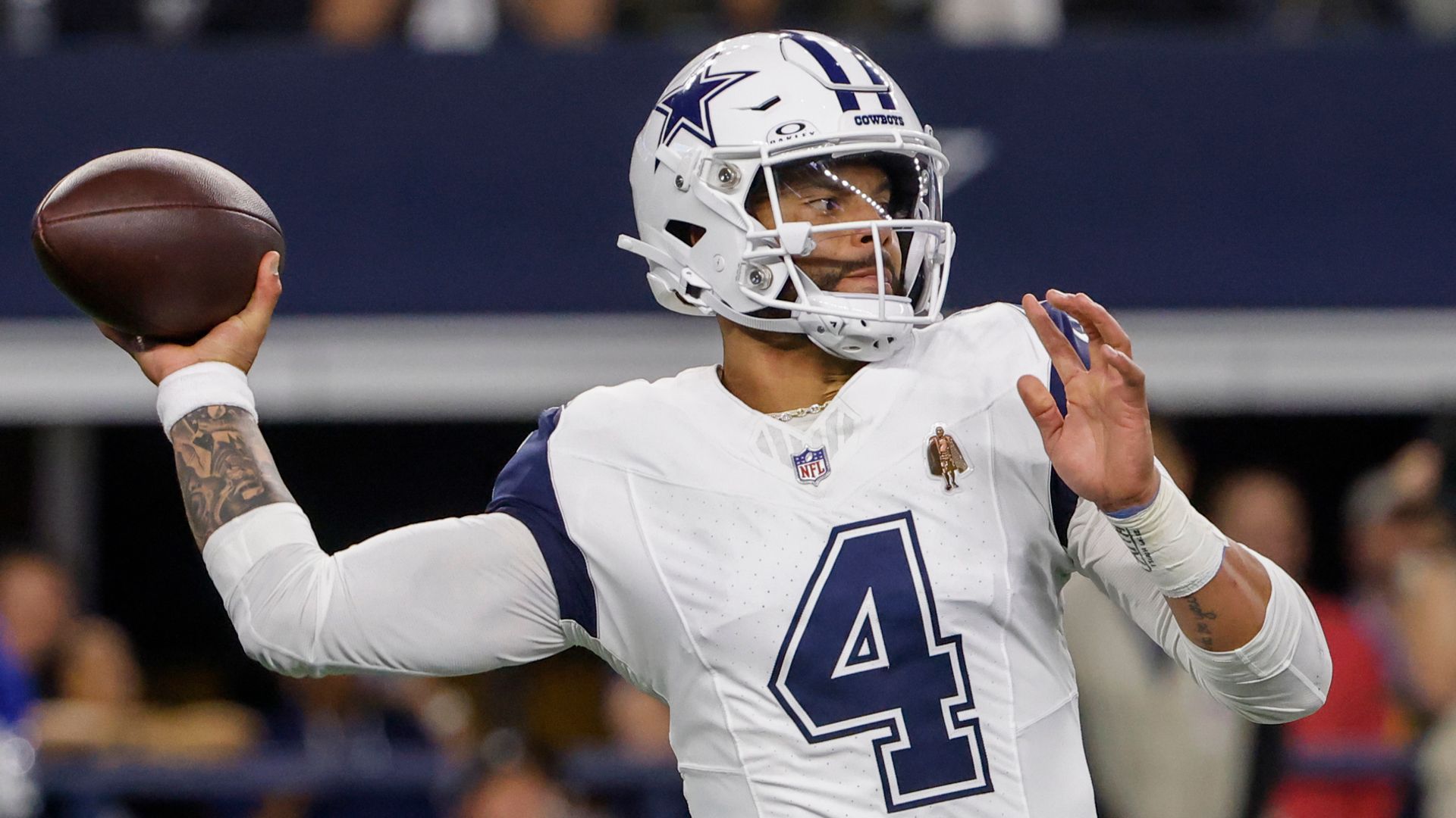 Prescott leads Cowboys to win over Eagles as Aubrey breaks record