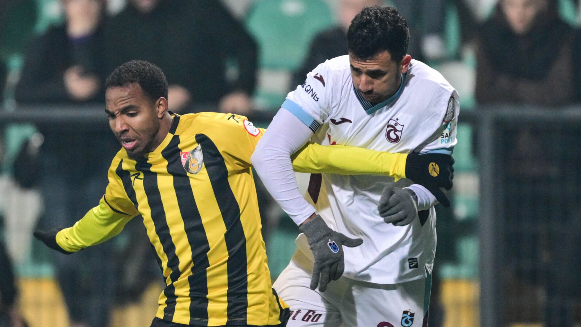Turkish Super Lig controversy again as team called off pitch in protest
