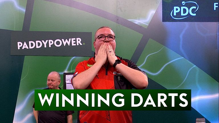 Bunting praises the crowd after crushing Ryan Joyce 3-0 in a stunning performance
