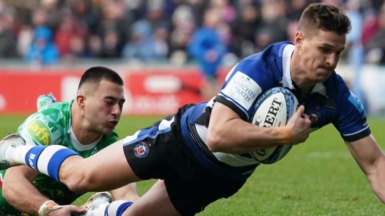 Bath's Louis Schreuder scores a try during their match against Leicester Tigers