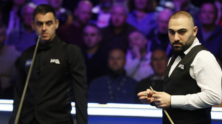 Hossein Vafaei calls Ronnie O'Sullivan his "hero" and there was plenty of respect between both players on Saturday