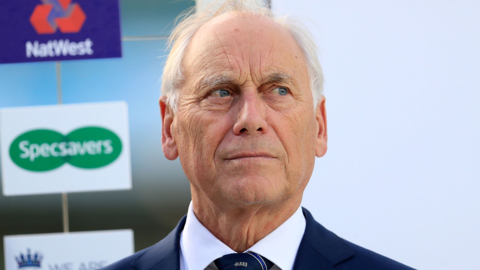 Graves 'only viable option' ECB say as Yorkshire return nears