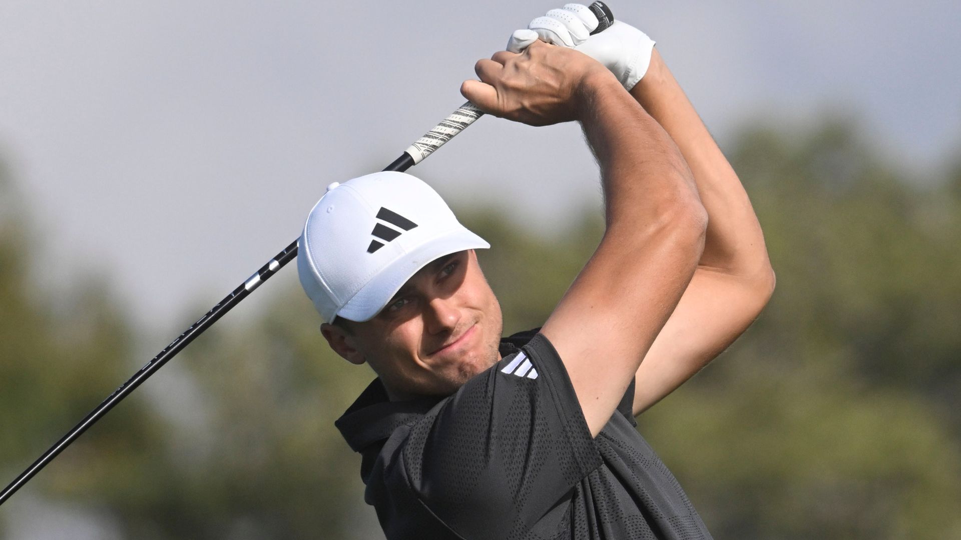 ...berg makes move as Jaeger leads ahead of Saturday San Diego finale