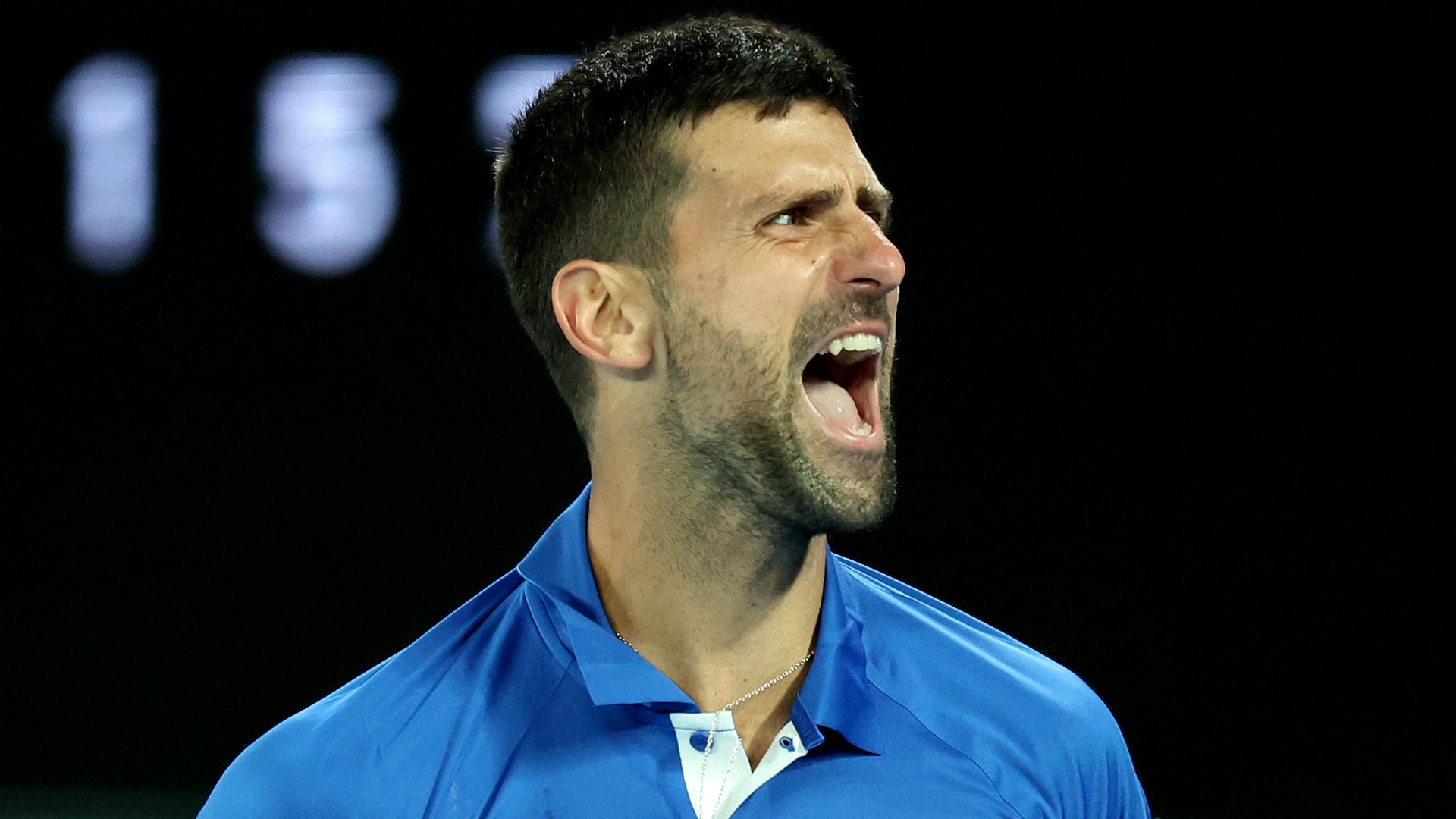 Djokovic storms past Etcheverry and into fourth round